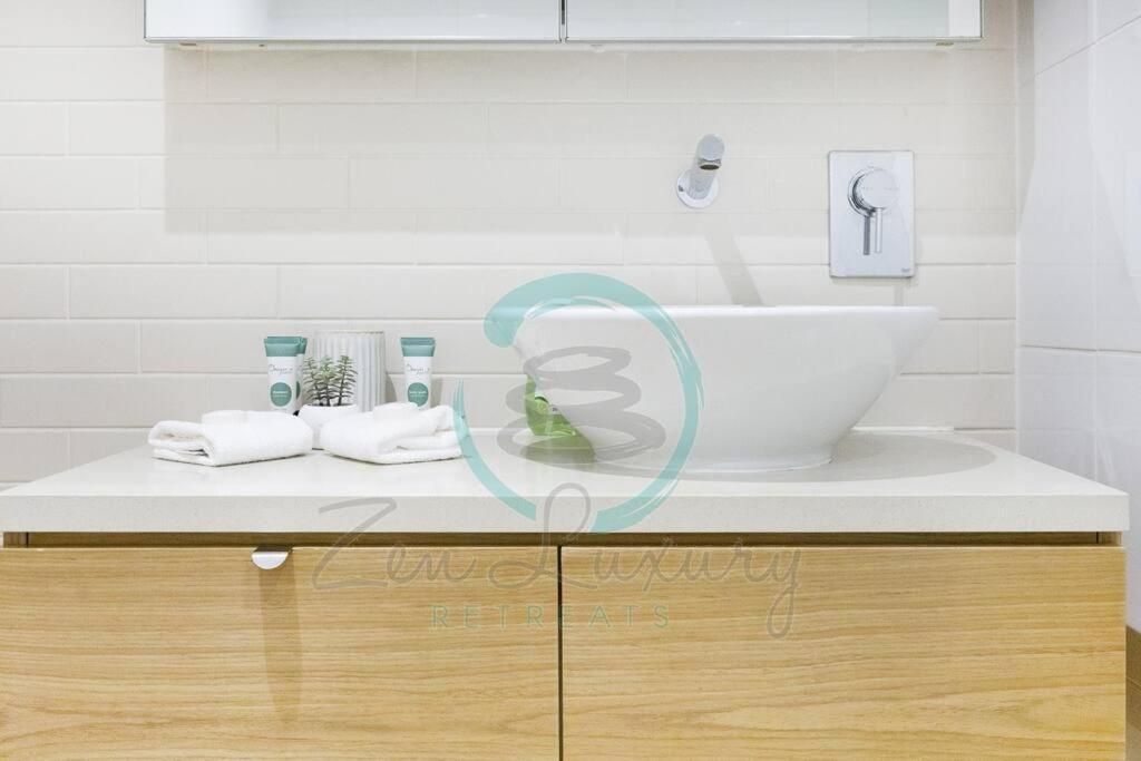Zen Oceania - 2Br Ocean View Apartman Darwin Kültér fotó